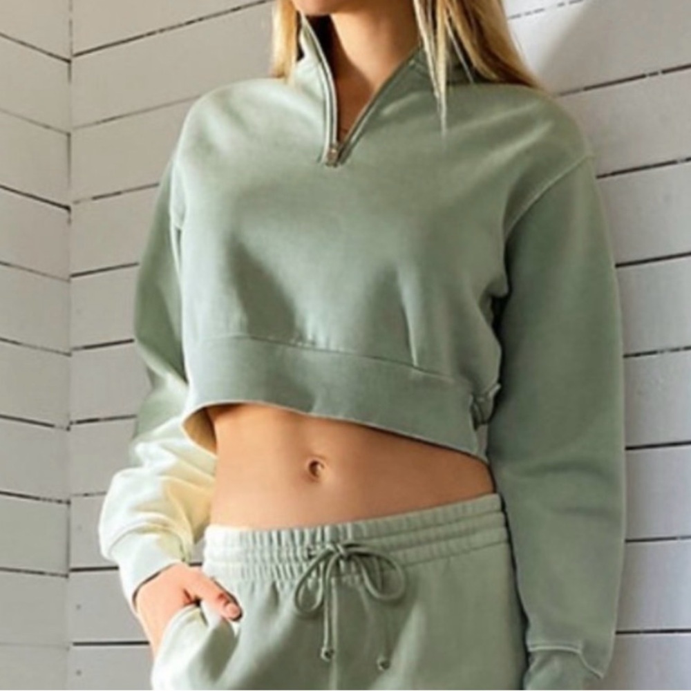 TNA COZY AF HALF ZIP CROPPED